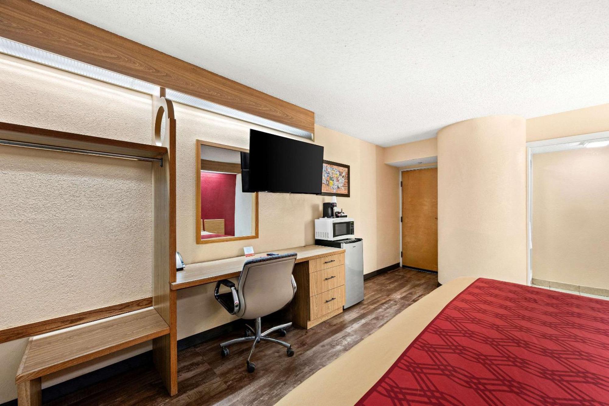 Econo Lodge Лондон Экстерьер фото